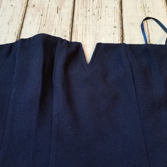 🦋MAKE AN OFFER!🦋Cobalt Navy Strapless Top - Picture 2 of 3